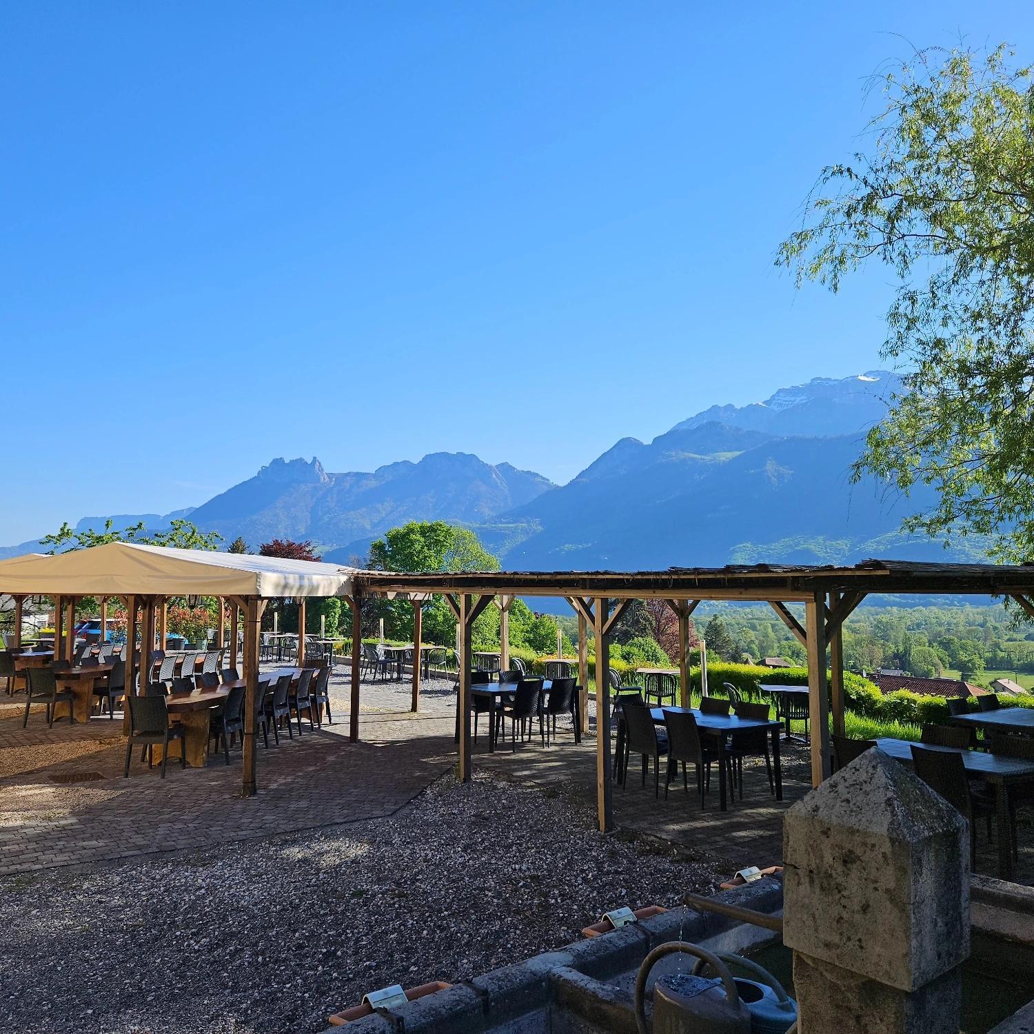 Auberge De Pontgibaud Lathuile Экстерьер фото