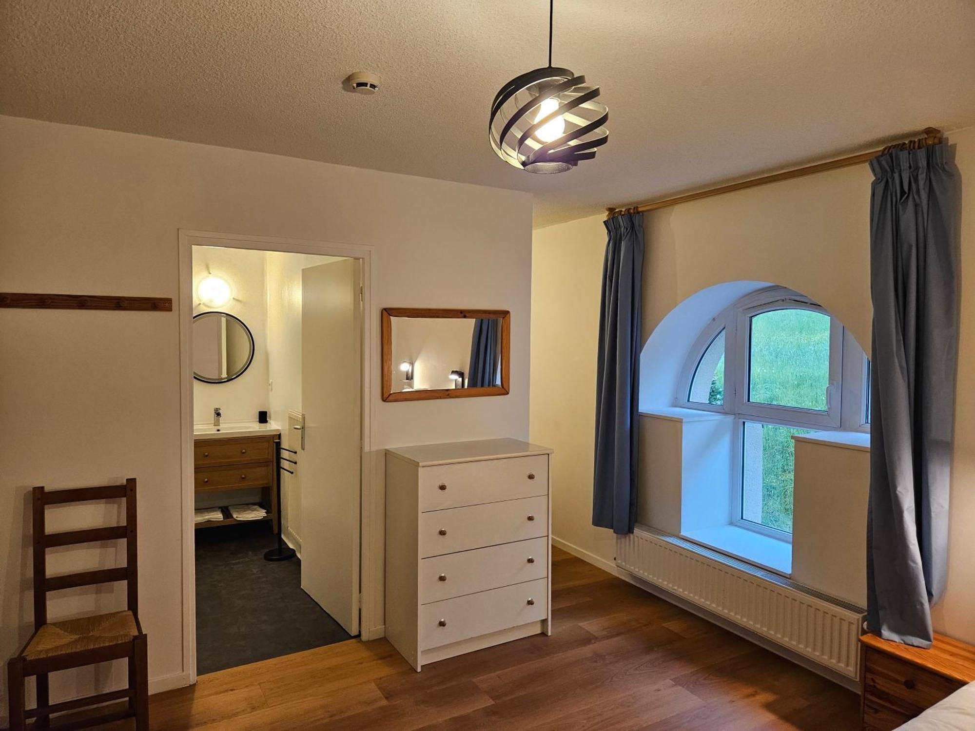 Auberge De Pontgibaud Lathuile Экстерьер фото